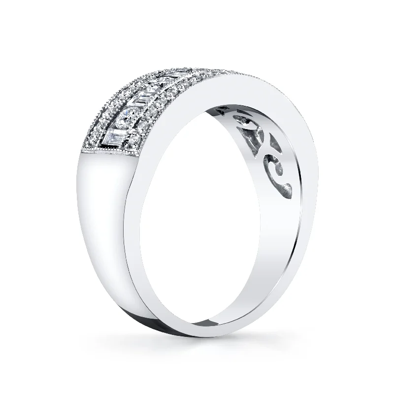 14K White Gold Fashion Diamond Ring