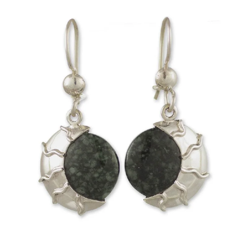 Handmade Sterling Silver 'Place of the Moon' Jade Earrings (Guatemala)