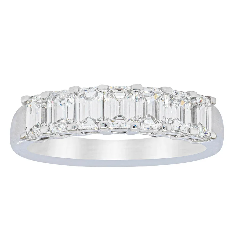 18ct White Gold 1.36ct Emerald Cut Diamond Asra Ring