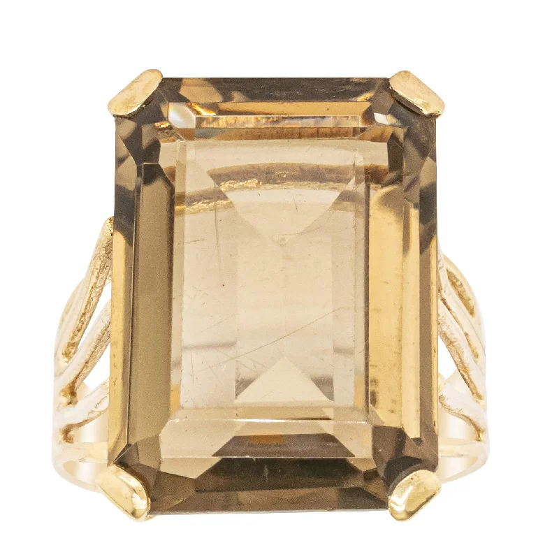 Deja Vu 9ct Yellow Gold Smoky Quartz Ring