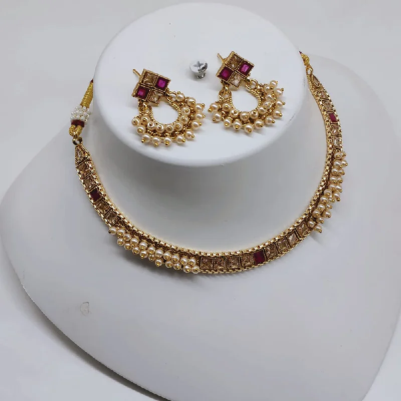 Lucentarts Jewellery Gold Plated Crystal Stone And Pearls Choker Necklace Set