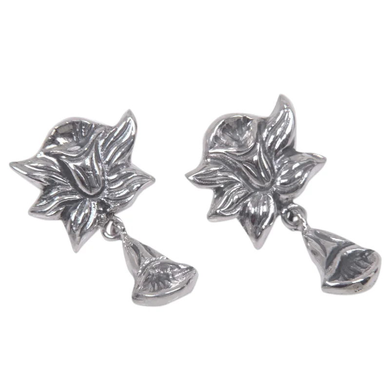 Sterling Silver 'Radiant Daffodils' Earrings (Indonesia)