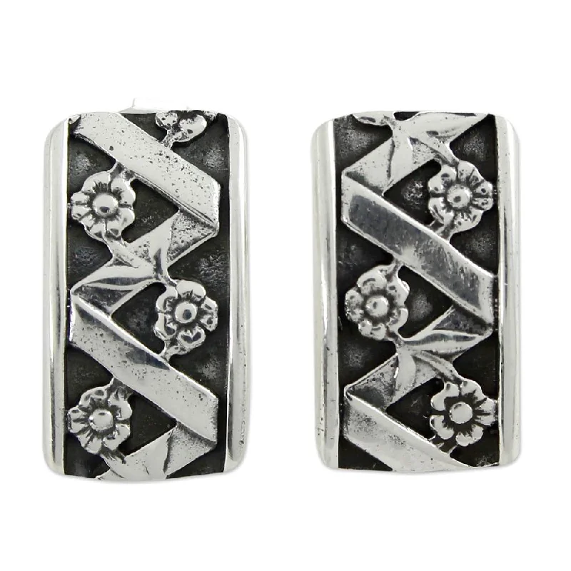 Handmade Silver 'Blossoming Beauty' Earrings (Mexico)