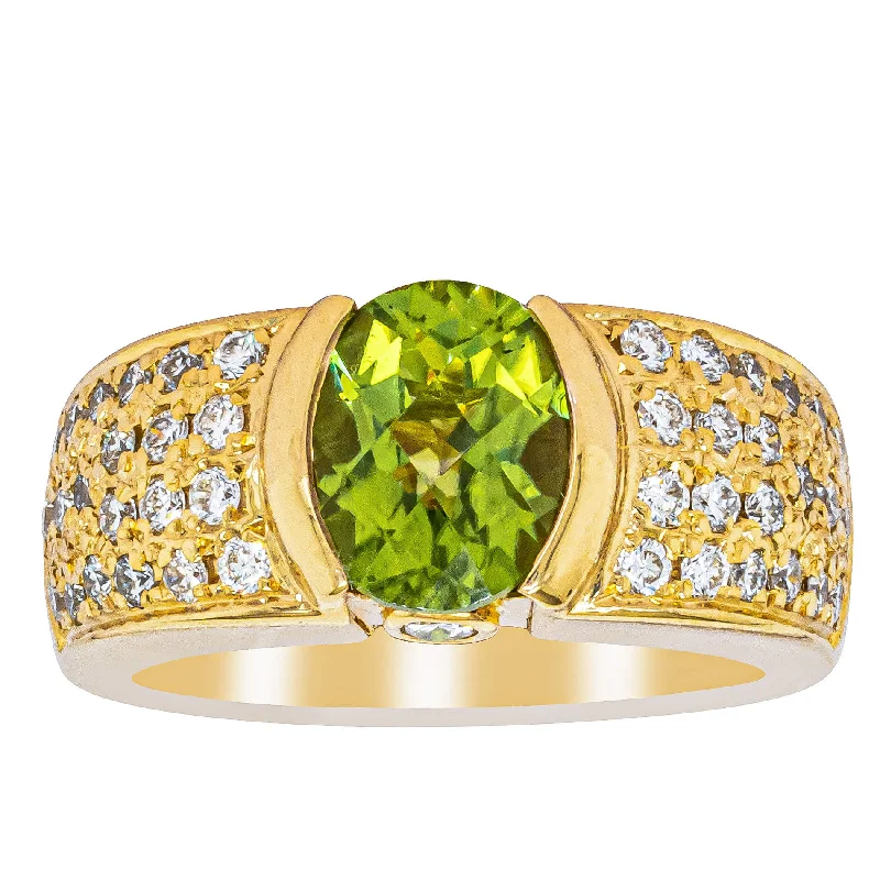 Deja Vu 18ct Yellow Gold 2.28ct Peridot & Diamond Ring