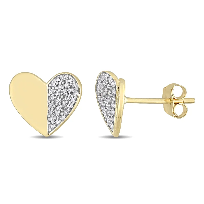 Miadora 10k Yellow Gold 1/6ct TDW Diamond Clustered Heart Stud Earrings