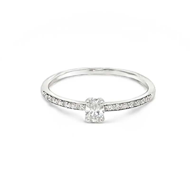 Brilliant Cut Classic Diamond Ring