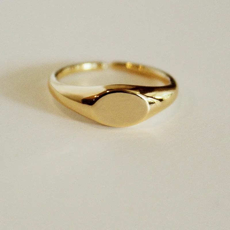 Gold Signet Ring